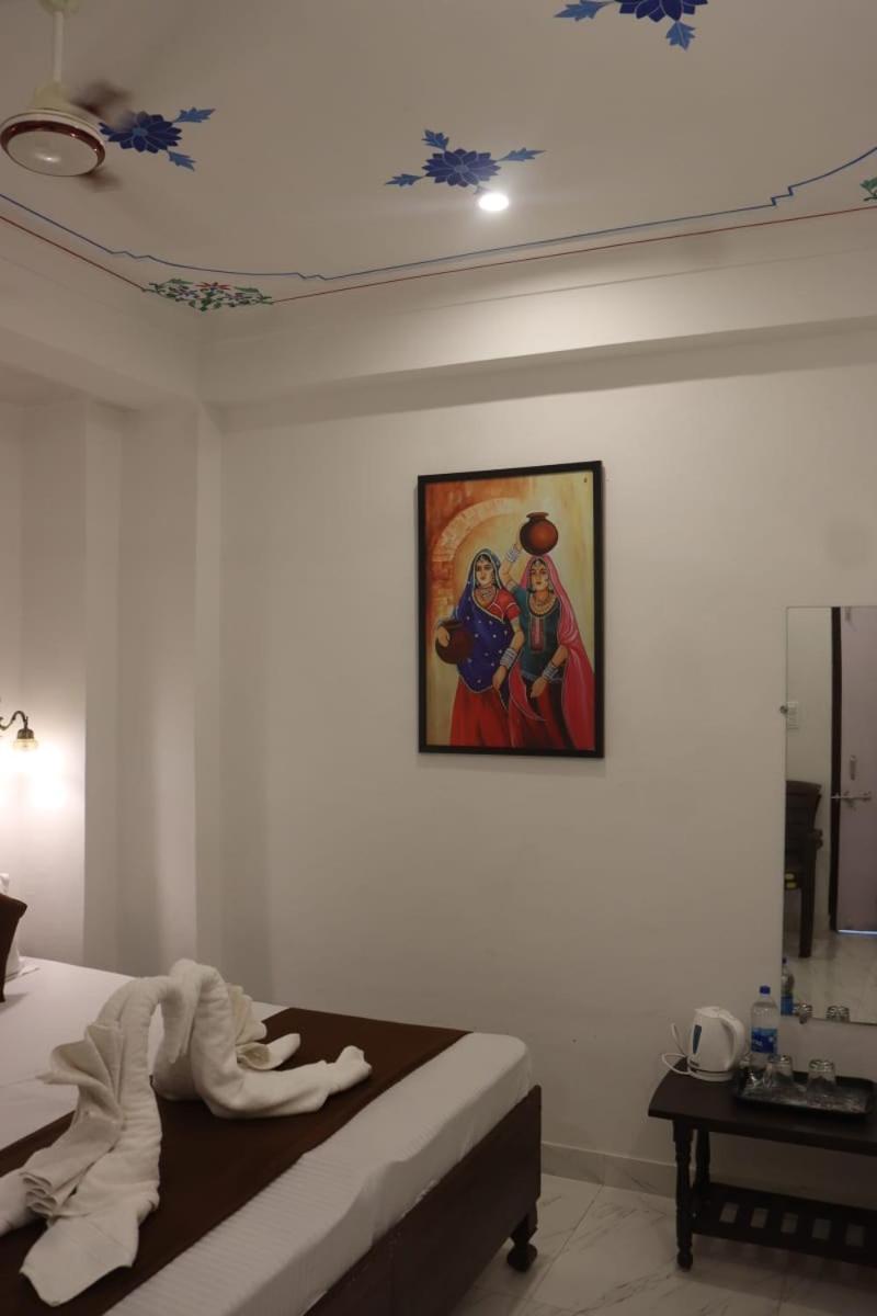 Hotel Shiv Palace Udajpur Zewnętrze zdjęcie